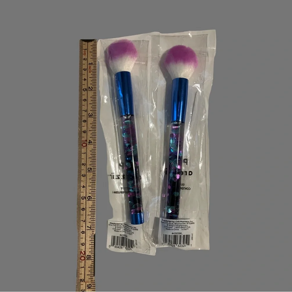 2 Pop Arazzi Glitter Contour Brushes TWO NEW IN PACKAGE